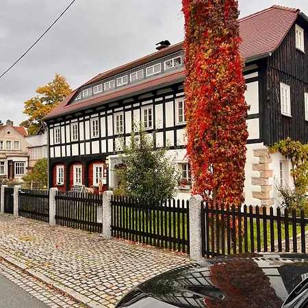 Schwarzer Kater Vakantiehuis