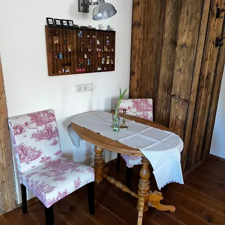 Schwarzer Kater * Großschönau