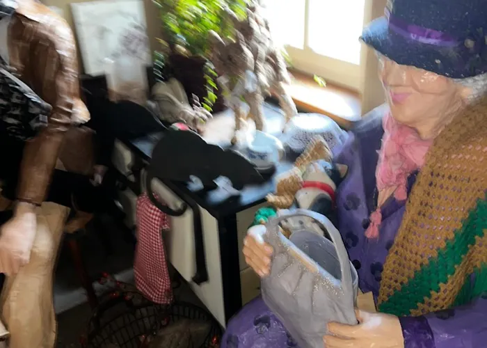 Schwarzer Kater * غروسشوناو