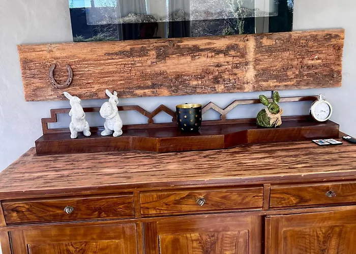 Schwarzer Kater بيت للعطل